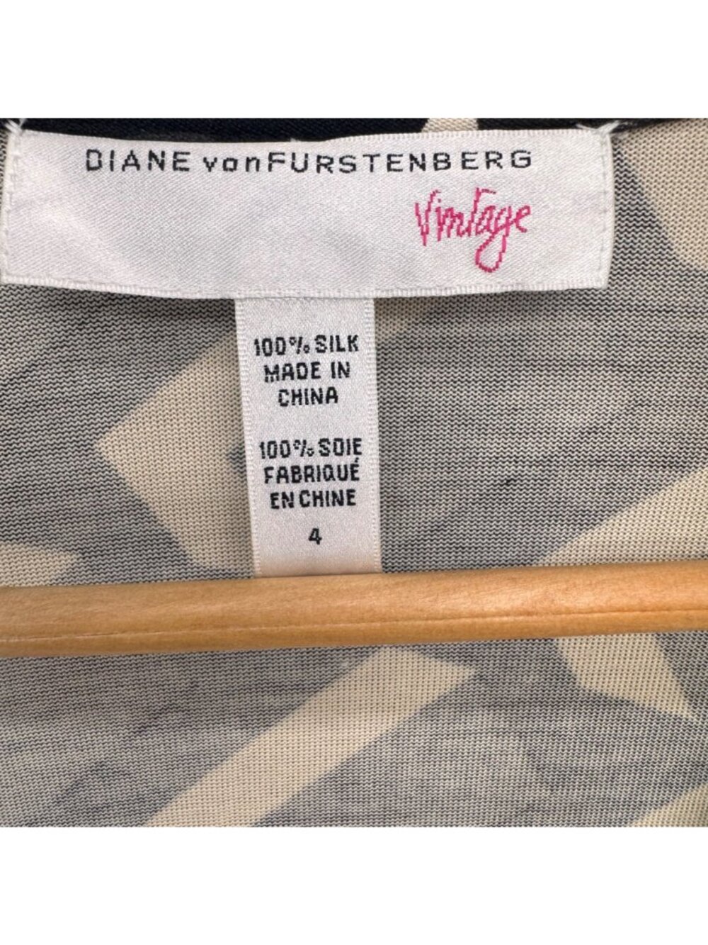 Diane Von Furstenberg Julian Wrap Dress Black White Silk 3/4 Sleeve Size 4 - Picture 5 of 11